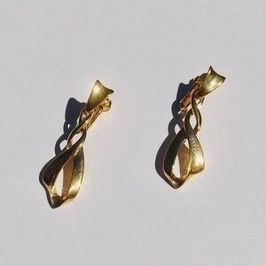 Vintage Gold Clamp Earrings